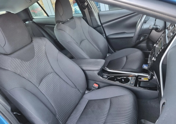 Toyota Prius cena 109900 przebieg: 30000, rok produkcji 2021 z Jawor małe 529